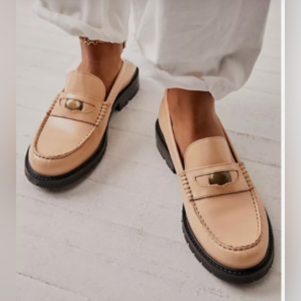 Free People Liv Loafer Sz Euro 38/8 Camel